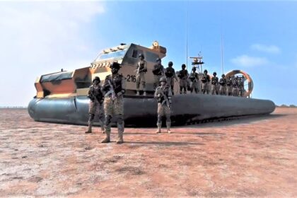 Pakistan’s New Hovercrafts Redefine Speed and Reach in Coastal Defenses
