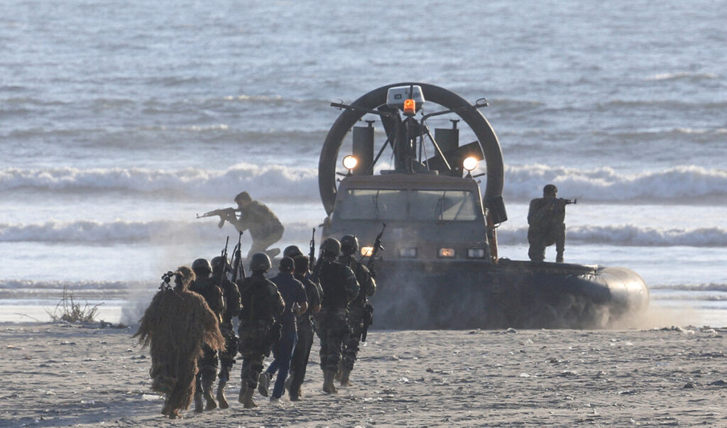 Griffon 2400 TD hovercraft