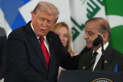 Trump Praises PM Shehbaz, Names Asim Munir “Favourite Field Marshal”