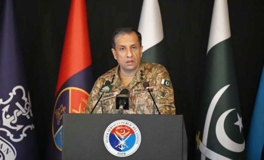 "Pakistani military spokesperson Lt Gen Ahmed Sharif Chaudhry presenting evidence of border security measures during ISPR briefing"